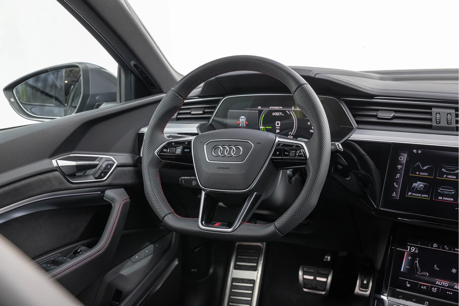 Hoofdafbeelding Audi Q8 e-tron