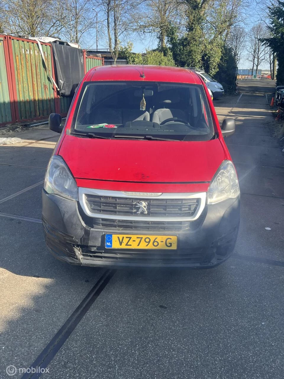 Hoofdafbeelding Peugeot Partner