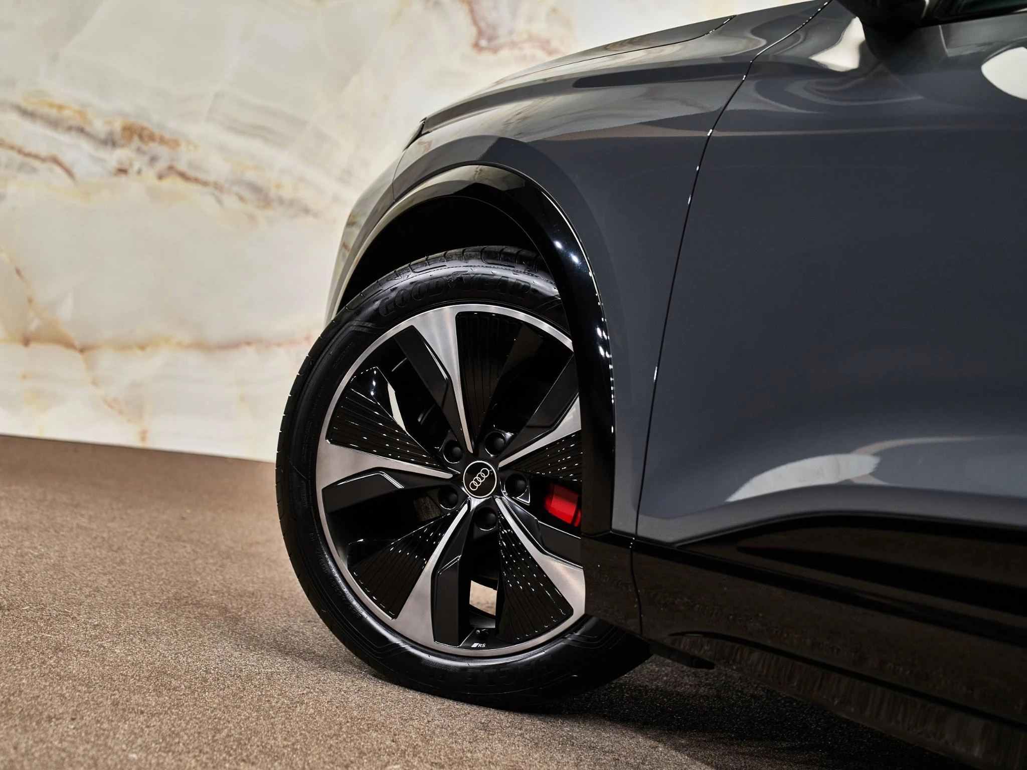 Hoofdafbeelding Audi Q6 e-tron