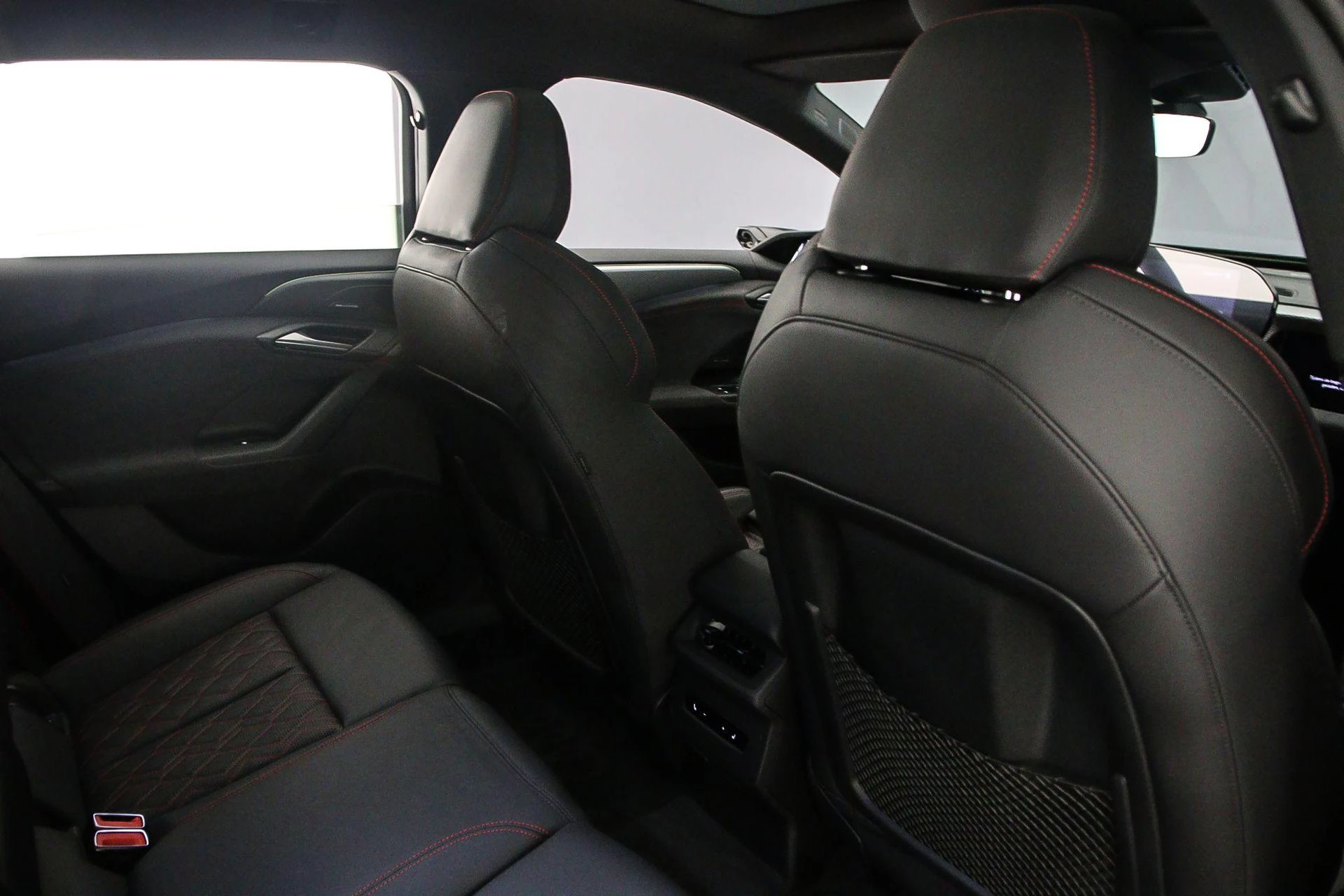 Hoofdafbeelding Audi A6 Avant e-tron