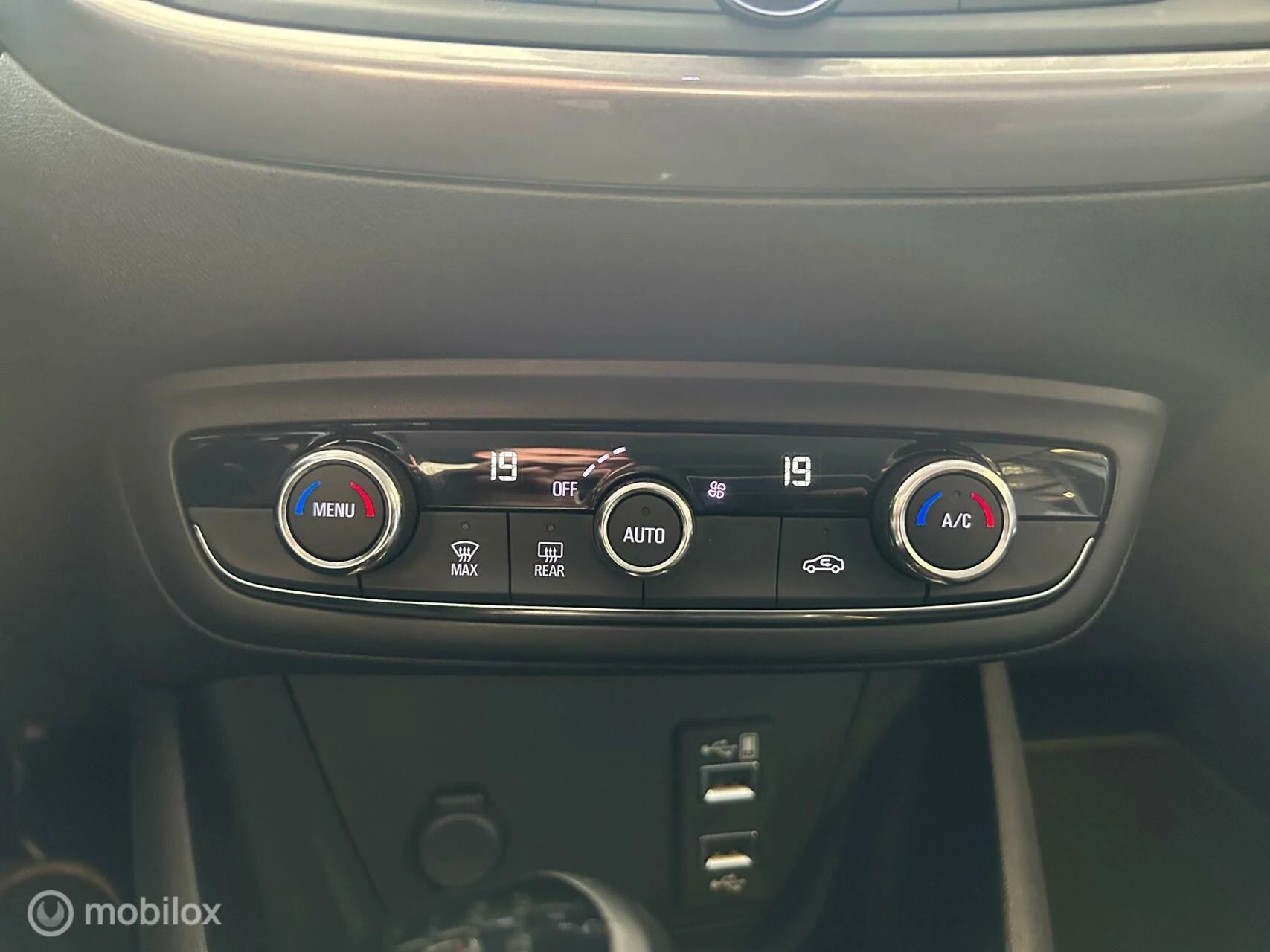 Hoofdafbeelding Opel Crossland X