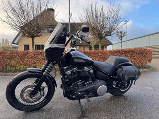 Harley-Davidson Street Bob Softial Streetbob (5hd)