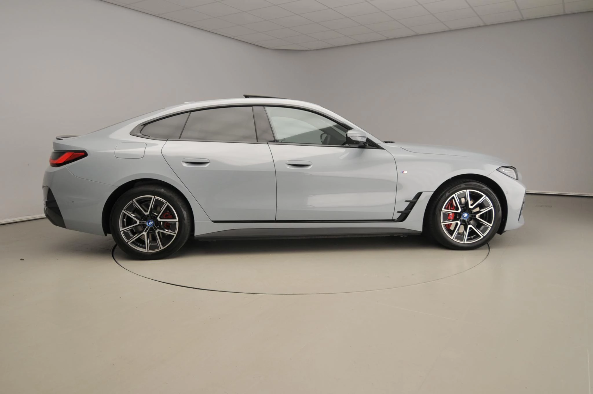 Hoofdafbeelding BMW i4