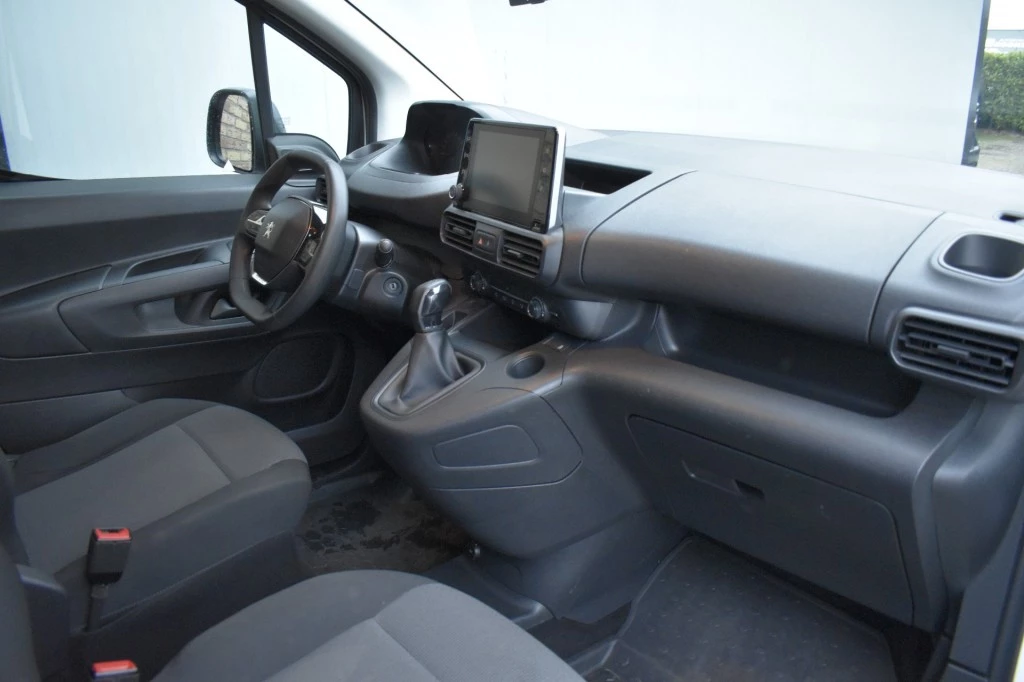 Hoofdafbeelding Peugeot Partner