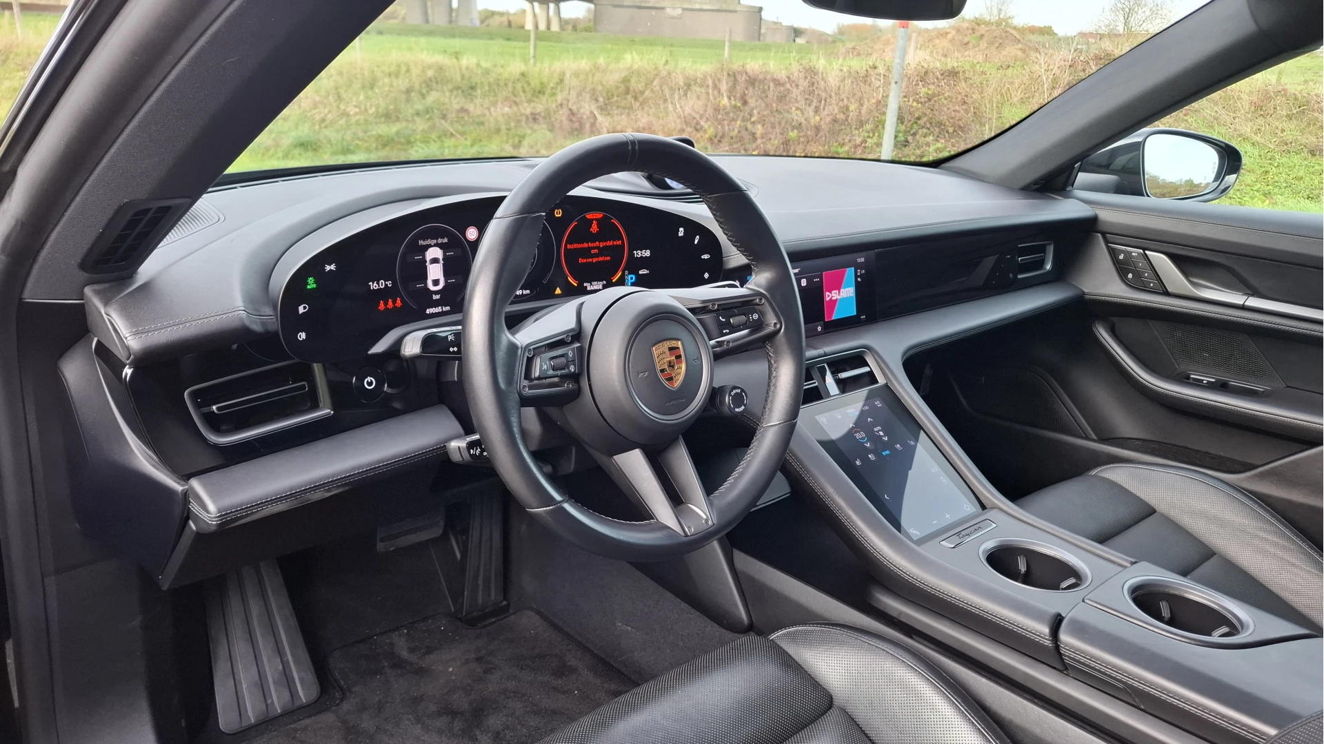 Hoofdafbeelding Porsche Taycan