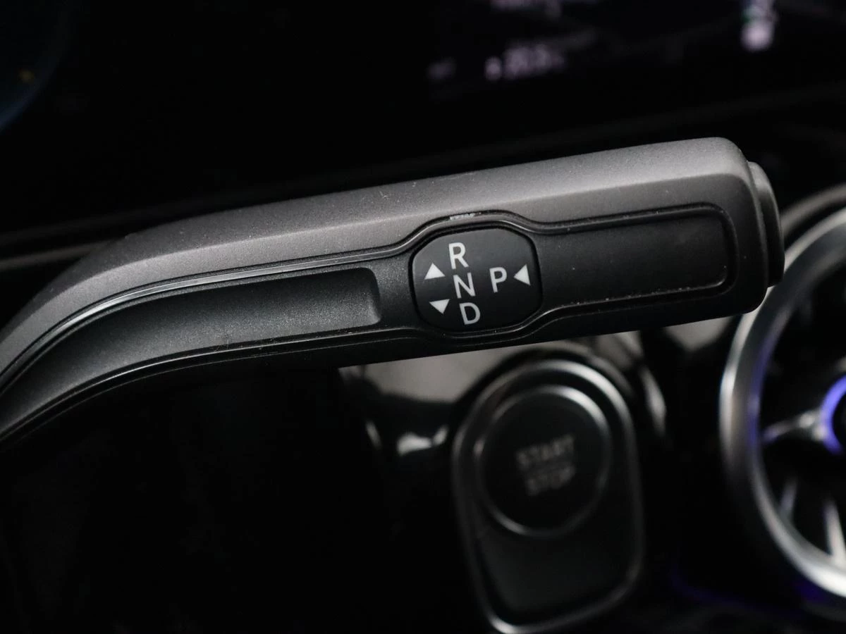 Hoofdafbeelding Mercedes-Benz EQA