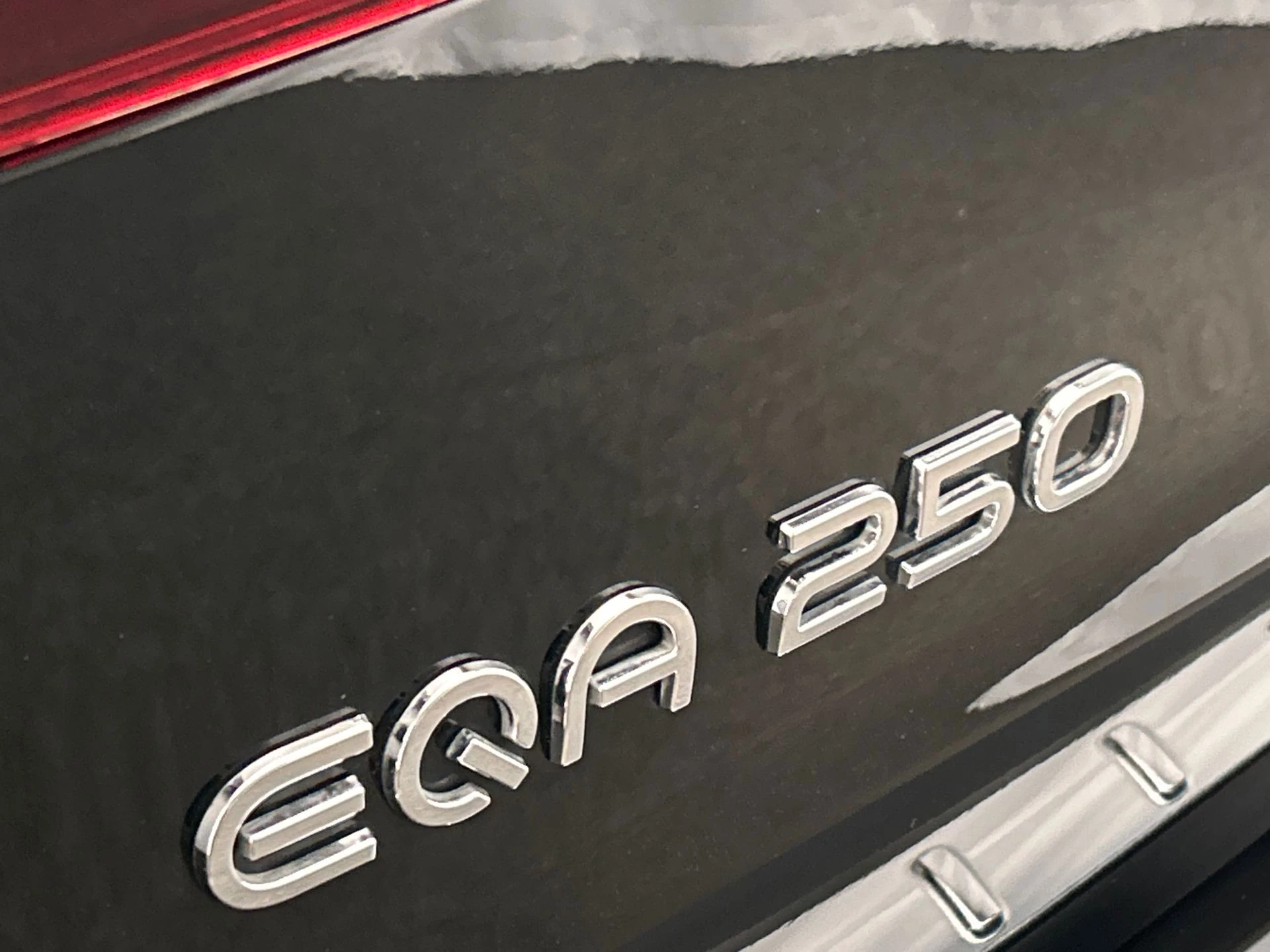 Hoofdafbeelding Mercedes-Benz EQA