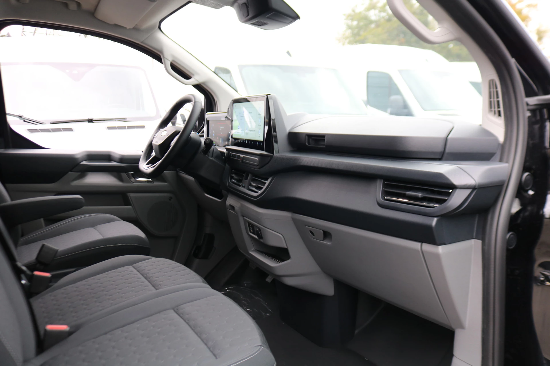 Hoofdafbeelding Ford E-Transit Custom