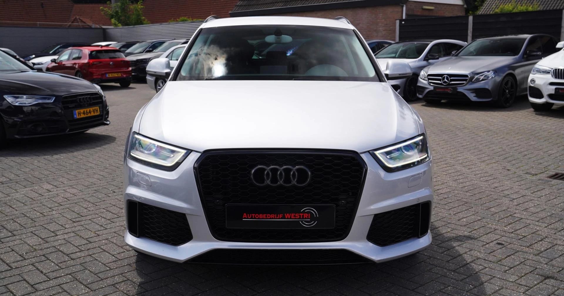 Hoofdafbeelding Audi RSQ3