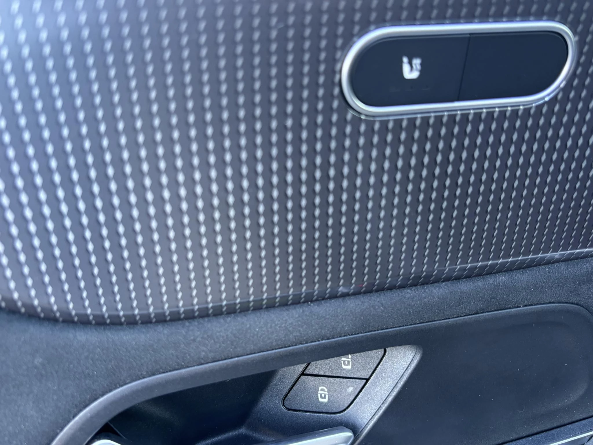 Hoofdafbeelding Mercedes-Benz EQB