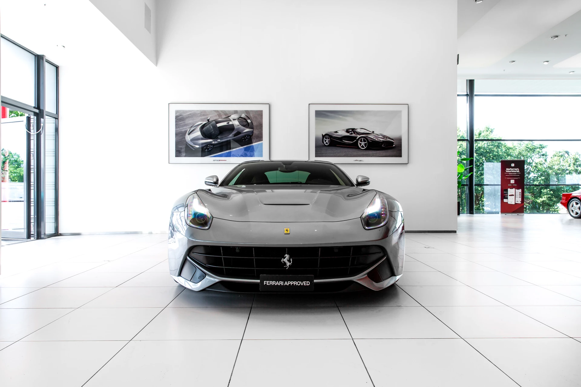 Hoofdafbeelding Ferrari F12