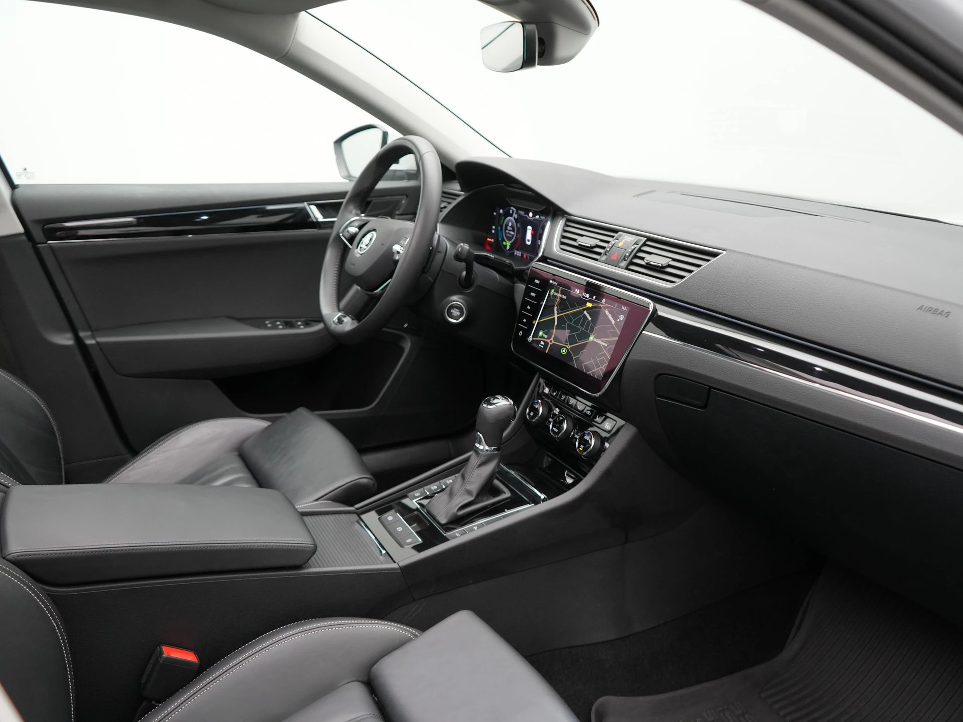 Hoofdafbeelding Škoda Superb