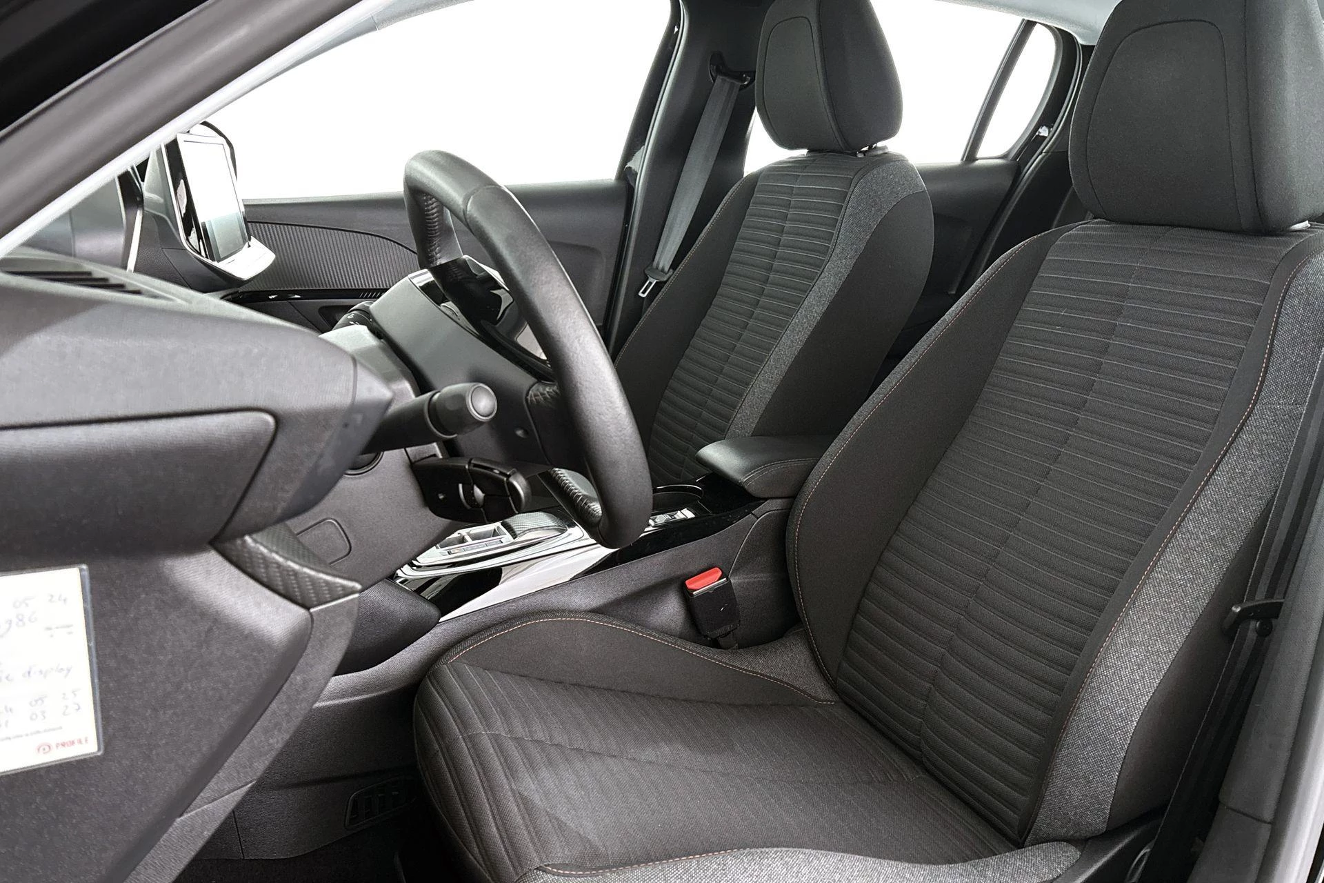 Hoofdafbeelding Peugeot e-208