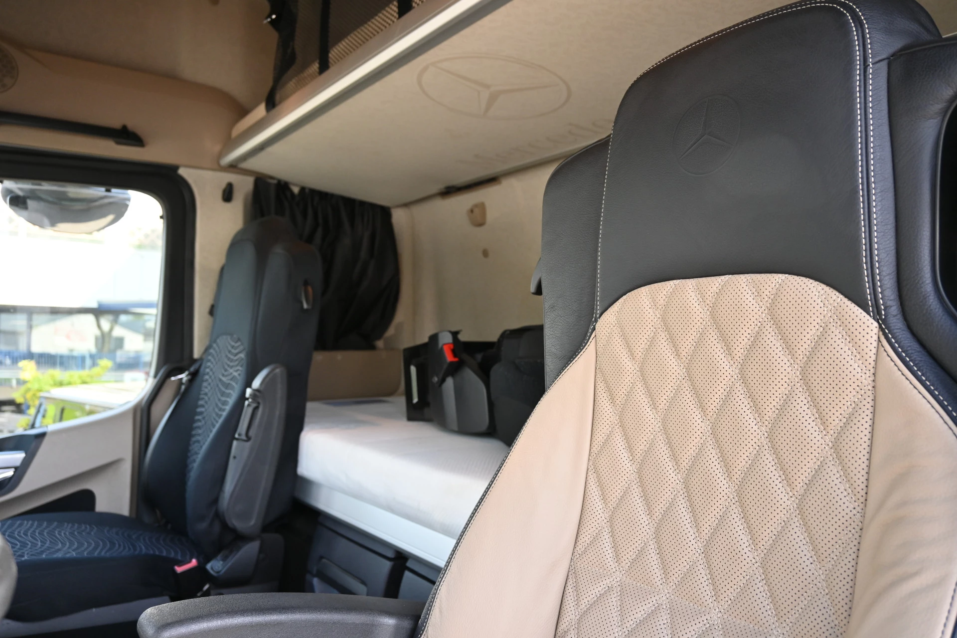 Hoofdafbeelding Mercedes-Benz Actros