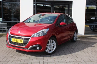 Peugeot 208 1.2 PureTech Signature Automaat