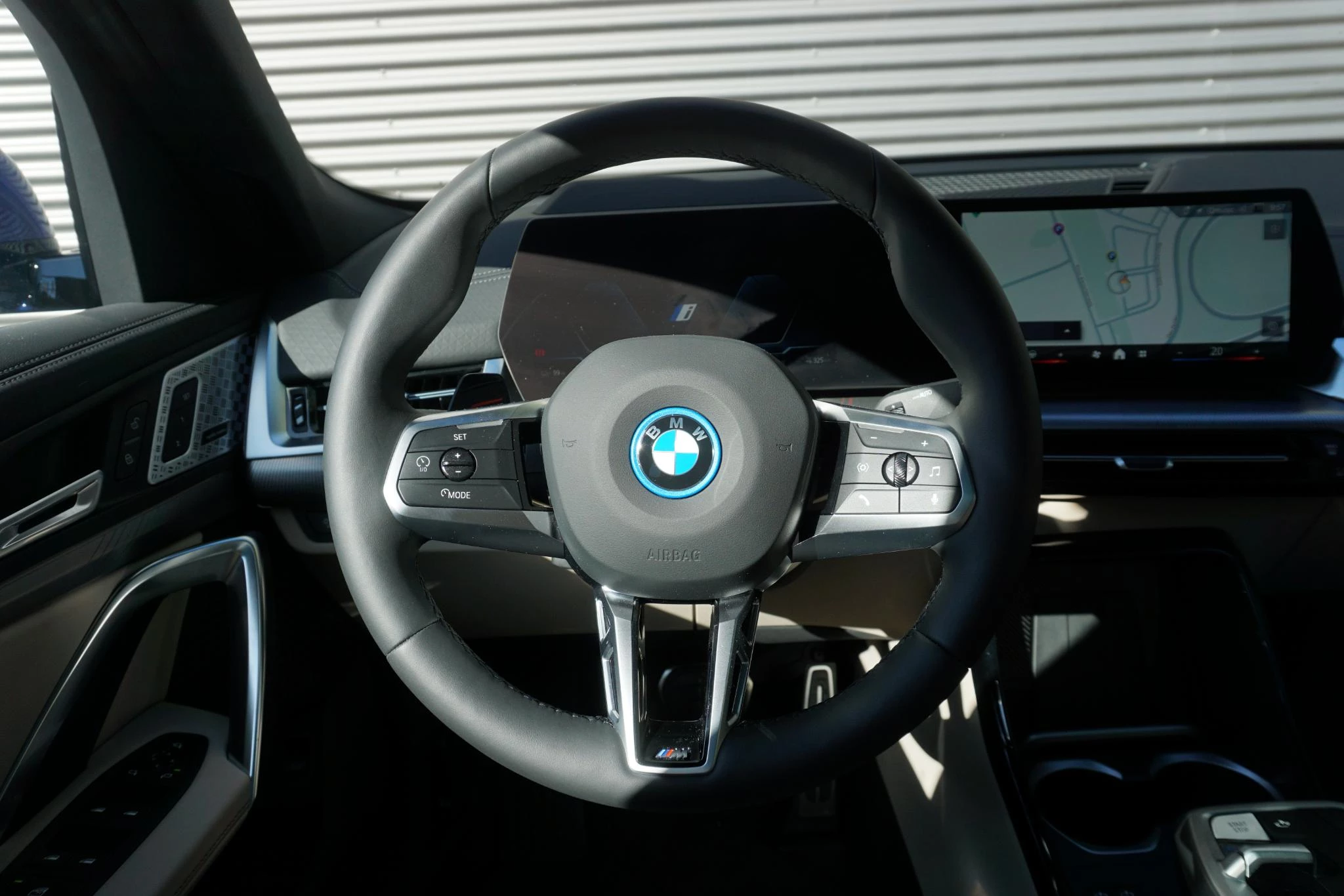 Hoofdafbeelding BMW iX2