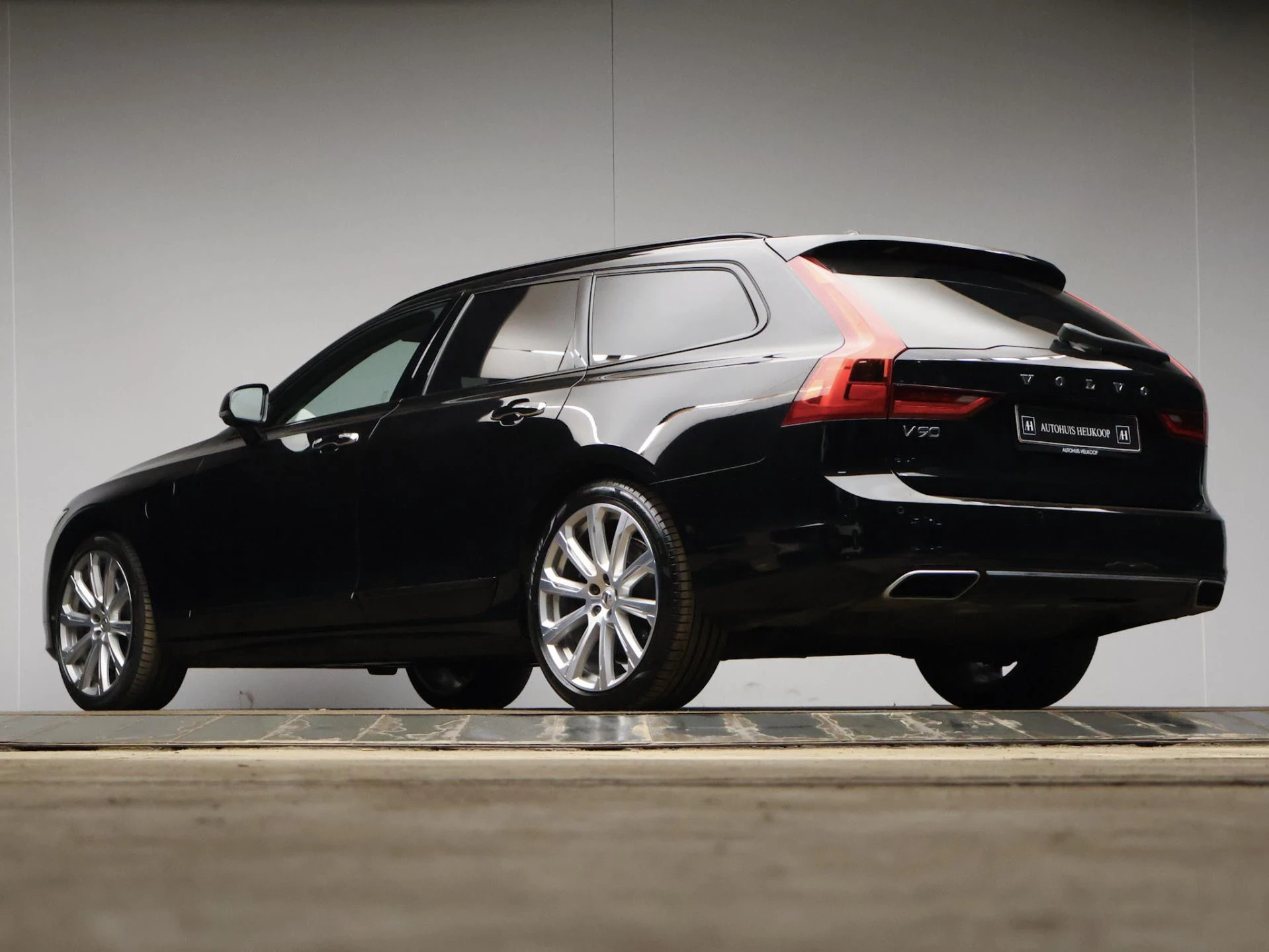 Hoofdafbeelding Volvo V90