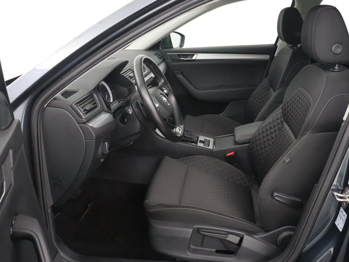 Hoofdafbeelding Škoda Superb