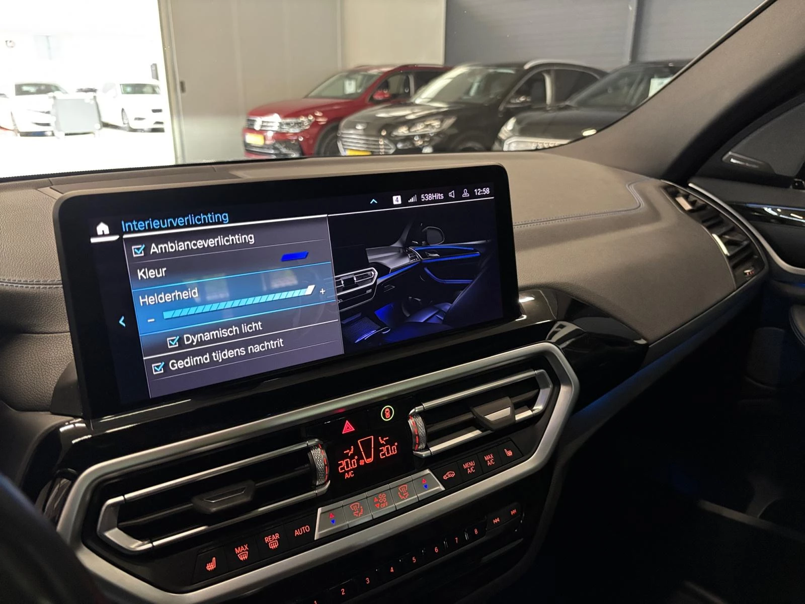 Hoofdafbeelding BMW iX3