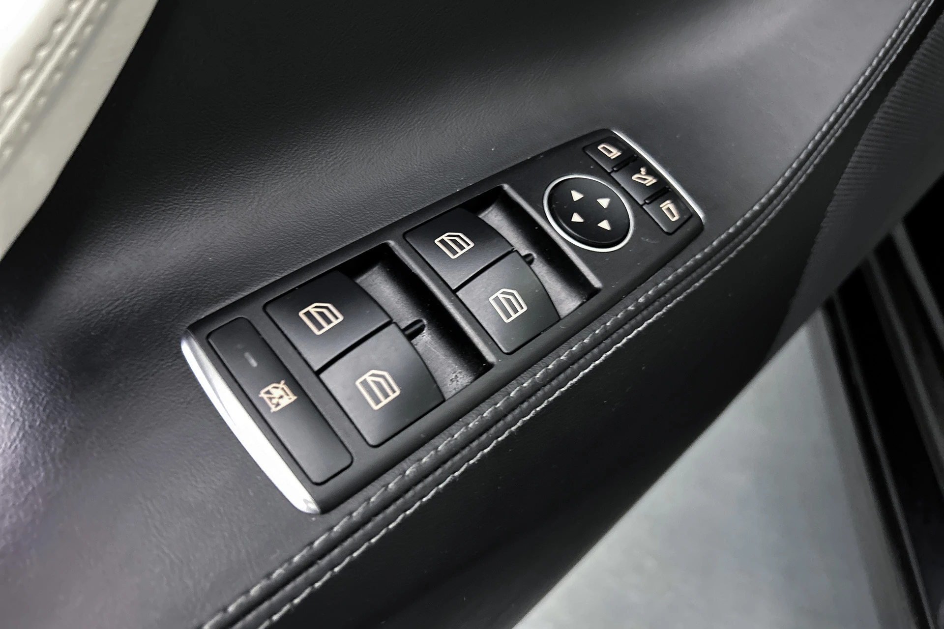 Hoofdafbeelding Tesla Model S