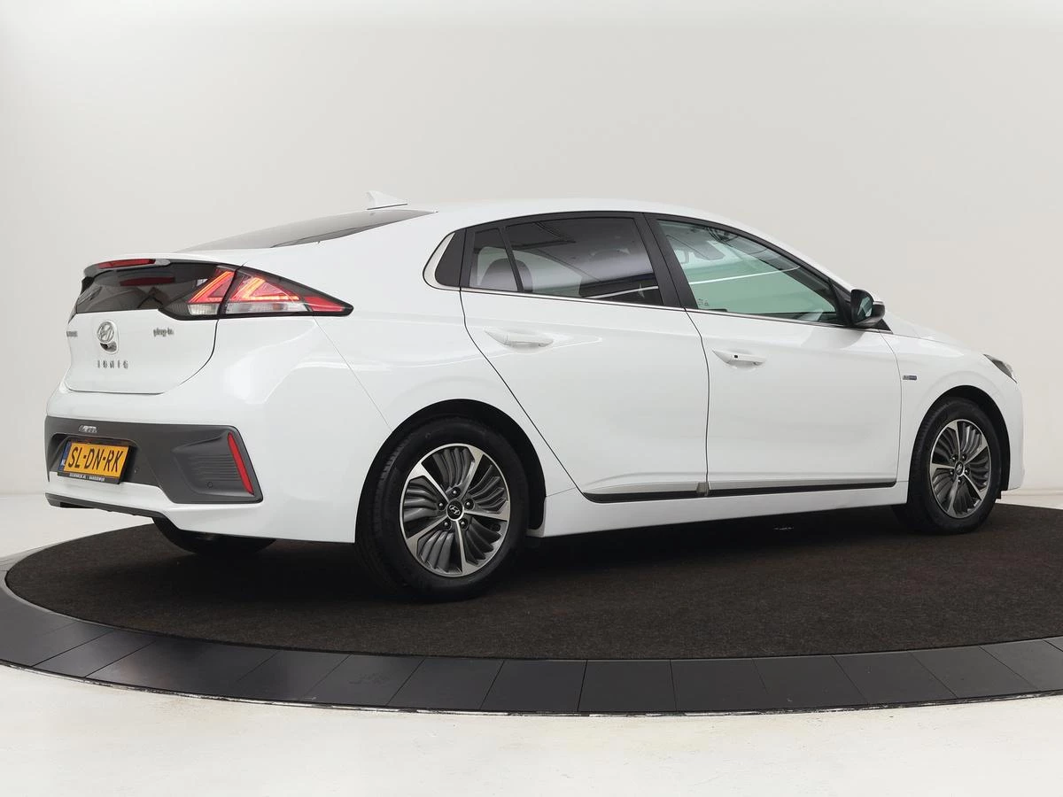 Hoofdafbeelding Hyundai IONIQ