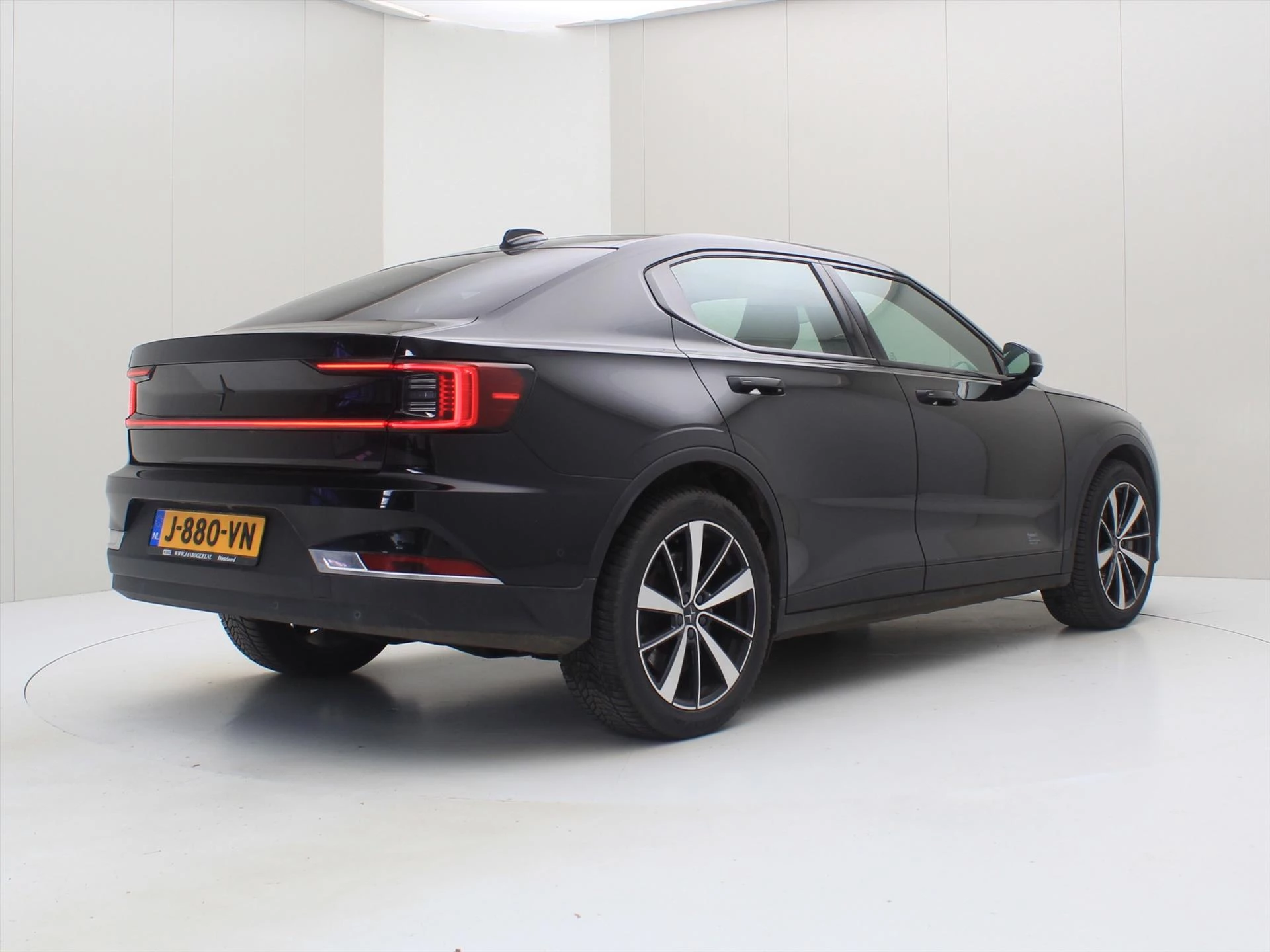 Hoofdafbeelding Polestar 2