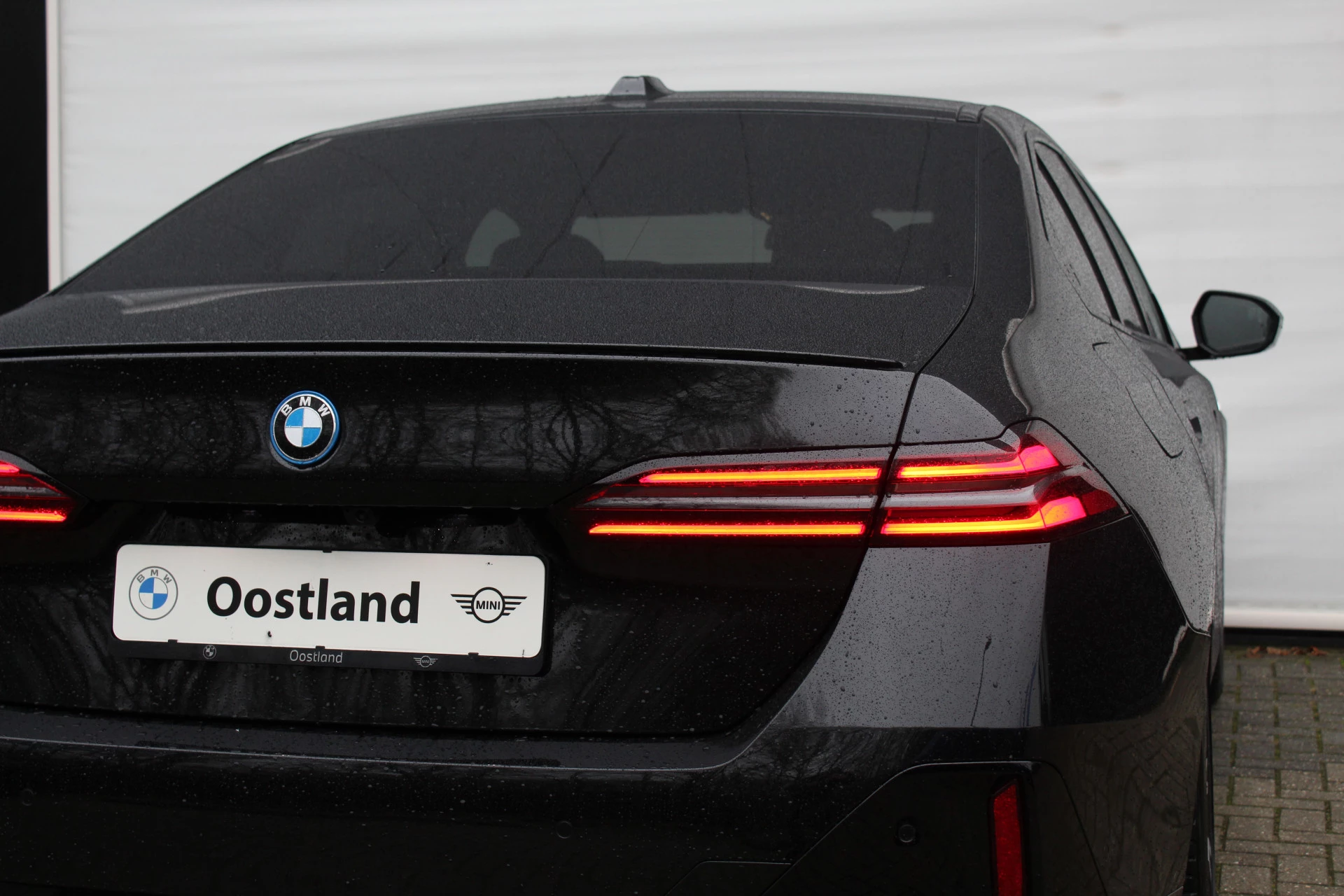 Hoofdafbeelding BMW i5