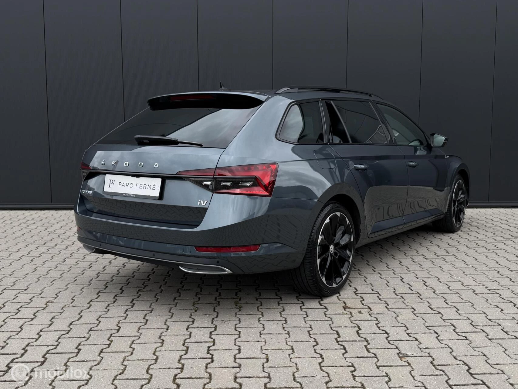 Hoofdafbeelding Škoda Superb