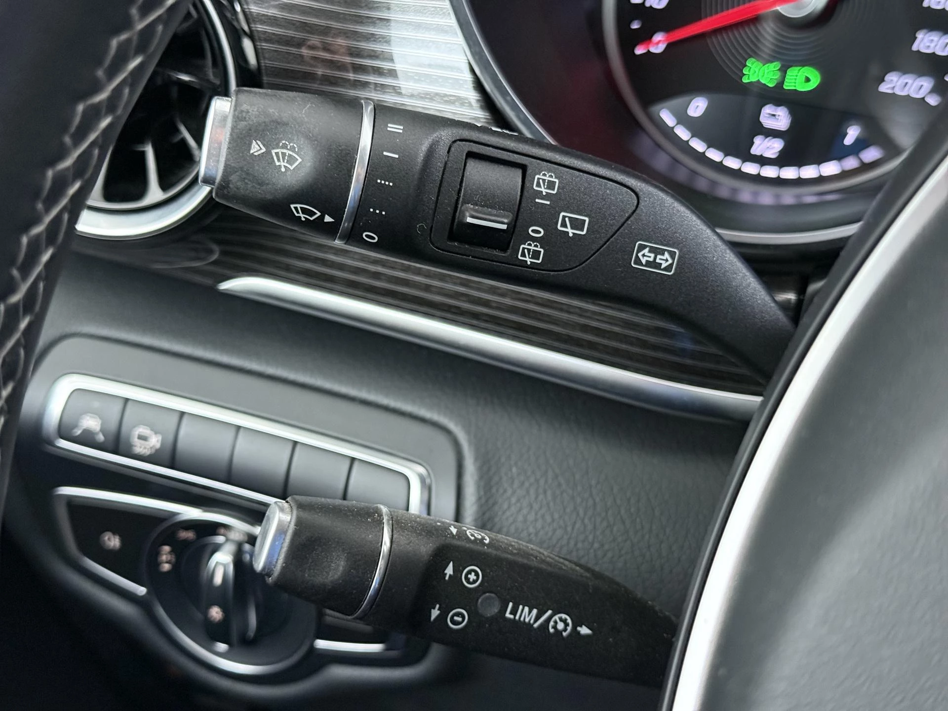 Hoofdafbeelding Mercedes-Benz EQV