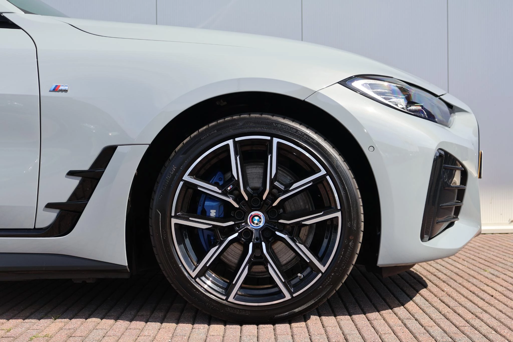 Hoofdafbeelding BMW i4