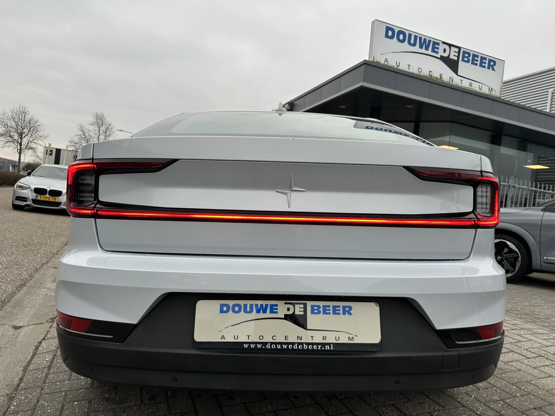 Hoofdafbeelding Polestar 2