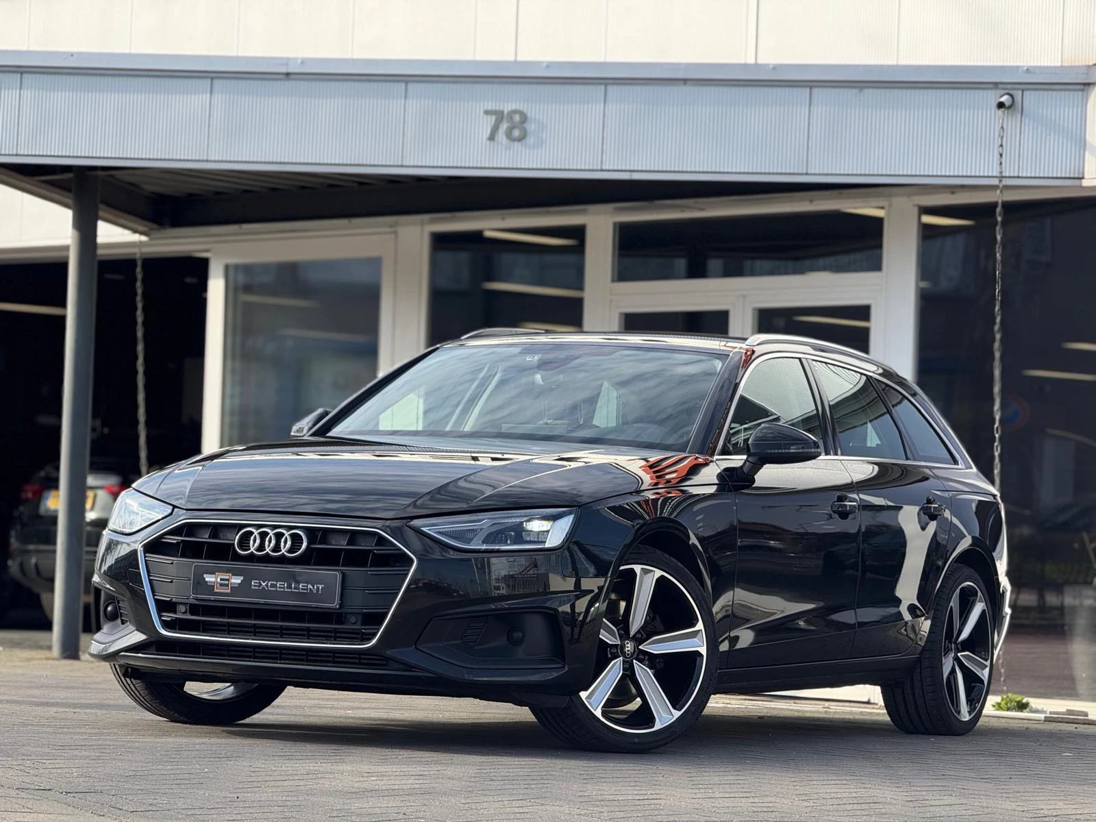 Hoofdafbeelding Audi A4