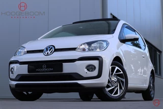Hoofdafbeelding Volkswagen up! Volkswagen Up! 1.0 TSI 90 PK Sound up! / Panoramadak / Airco / 1e eigenaar