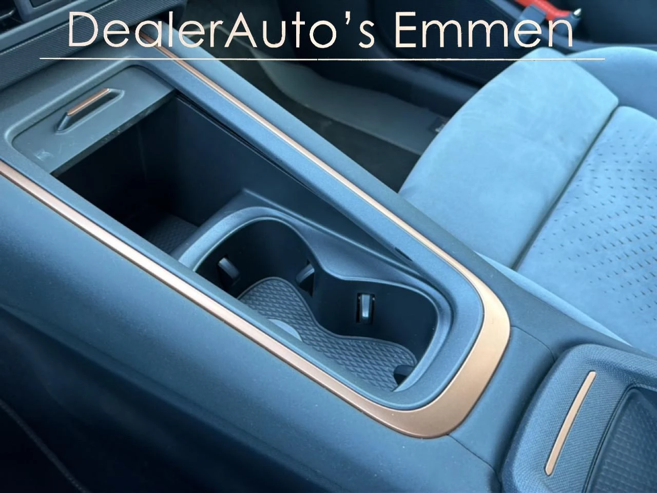 Hoofdafbeelding CUPRA Born