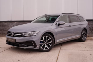 Volkswagen Passat Variant 1.4 TSI PHEV GTE Business | Carplay | Camera | LED | Navi | Adap. Cruise