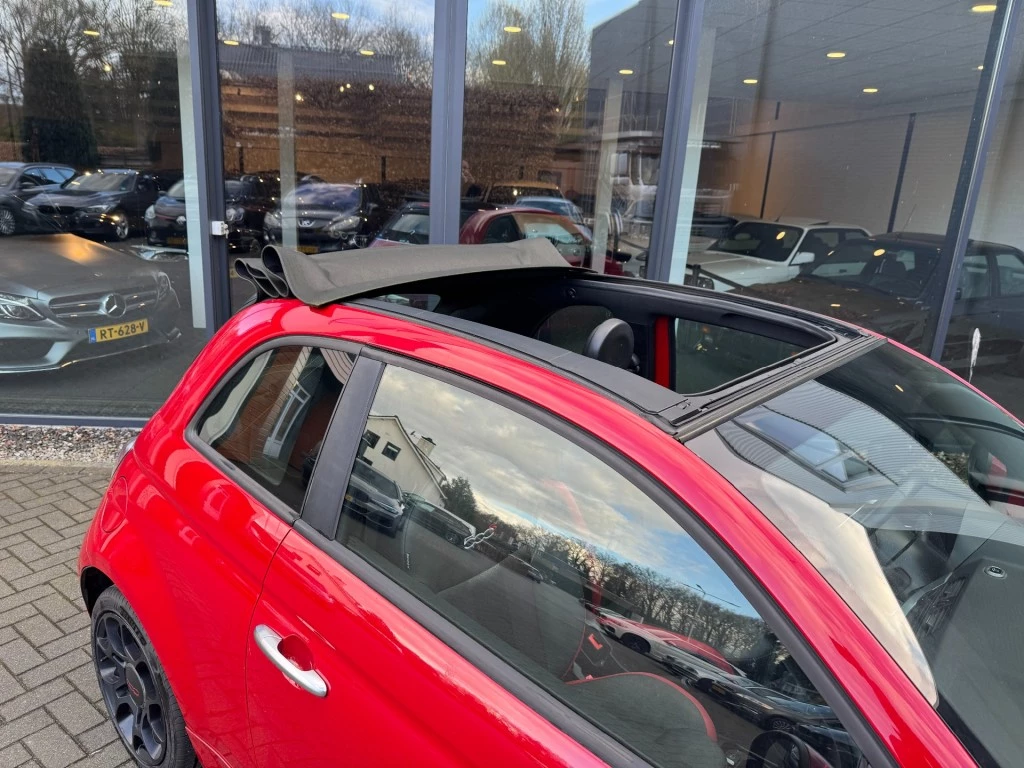 Hoofdafbeelding Fiat 500C