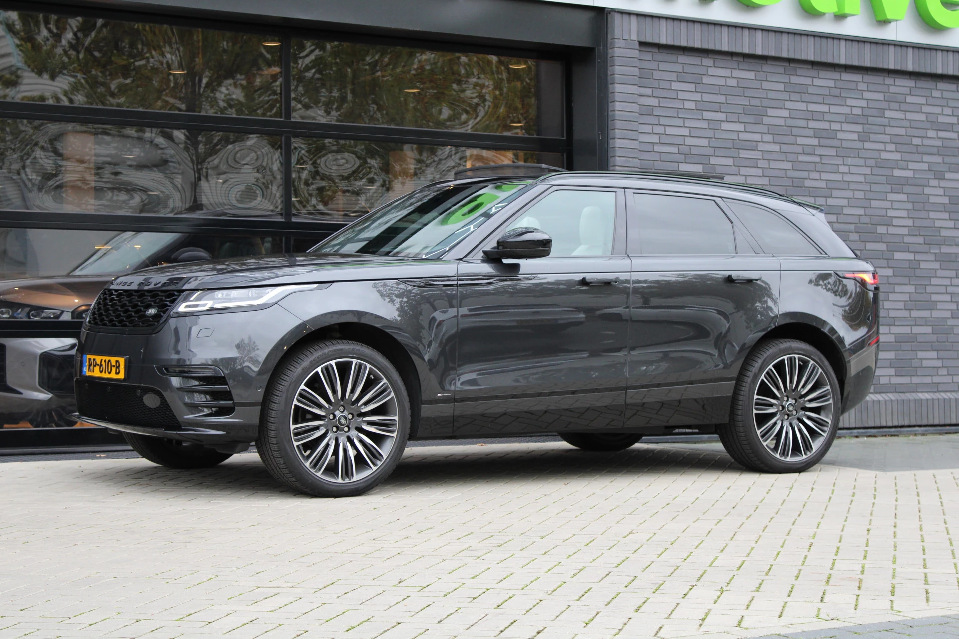 Hoofdafbeelding Land Rover Range Rover Velar