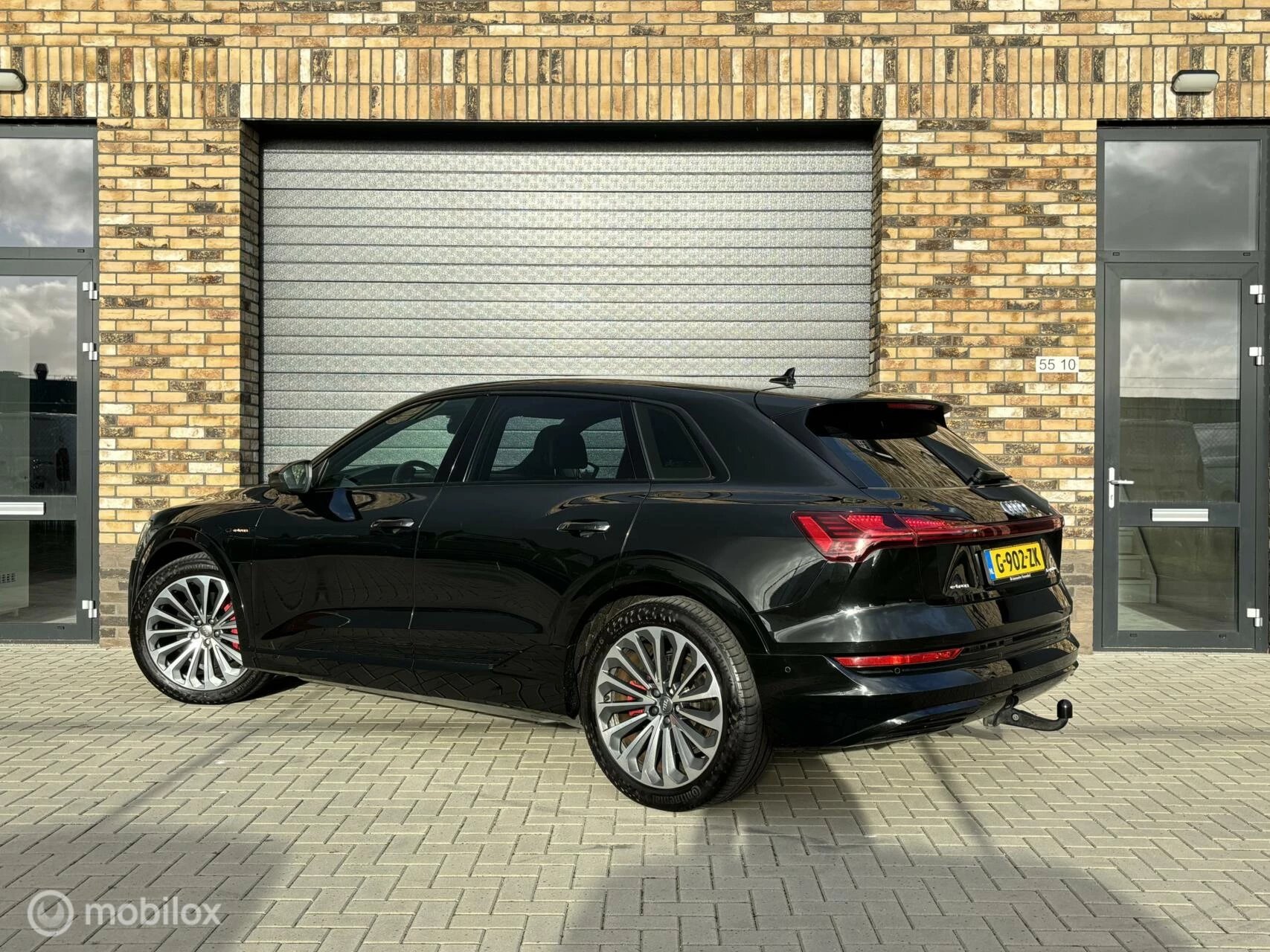 Hoofdafbeelding Audi e-tron