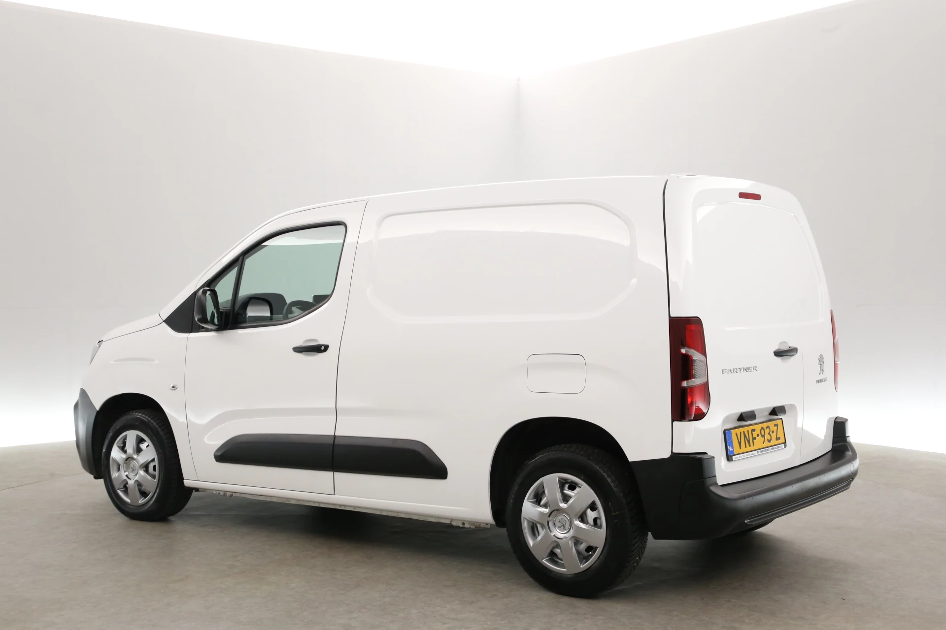Hoofdafbeelding Peugeot Partner