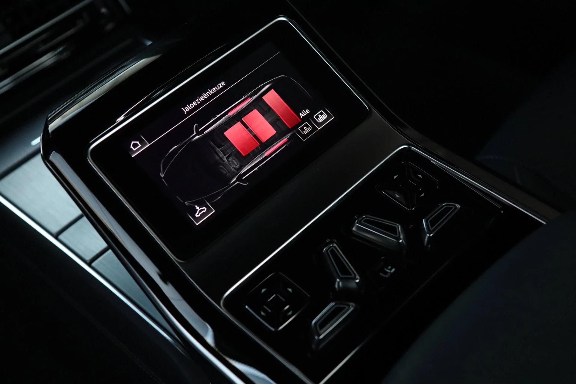 Hoofdafbeelding Audi A8