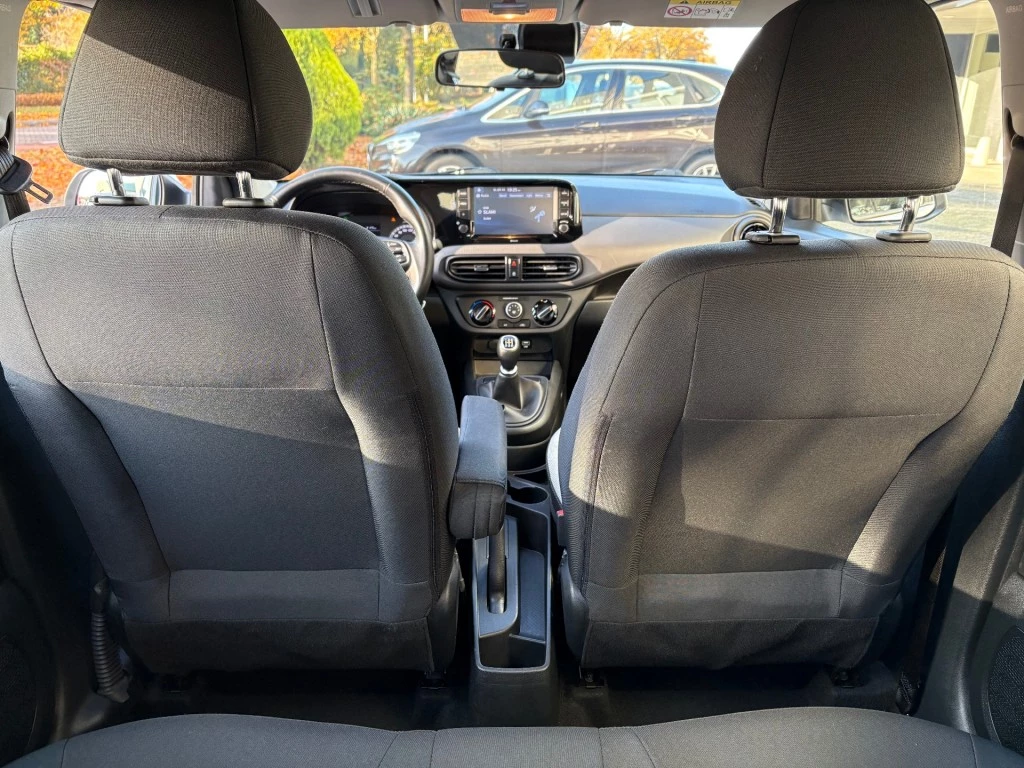 Hoofdafbeelding Hyundai i10