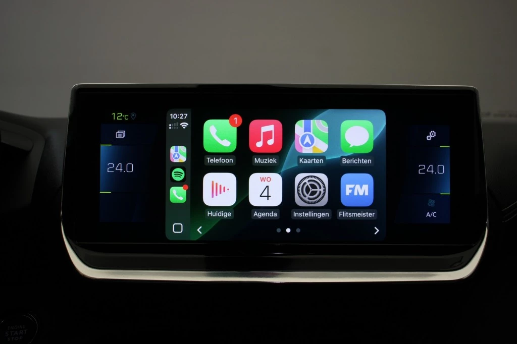 Hoofdafbeelding Peugeot e-2008