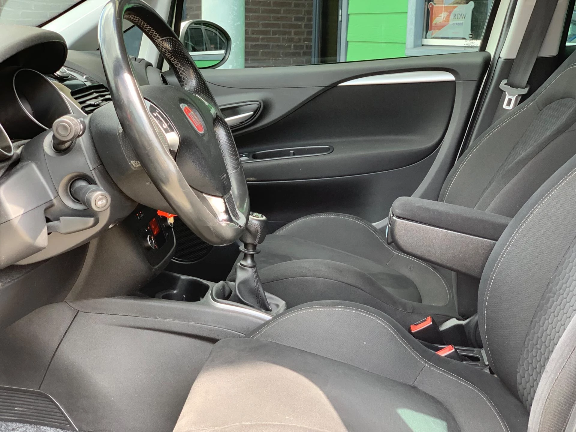 Hoofdafbeelding Fiat Punto
