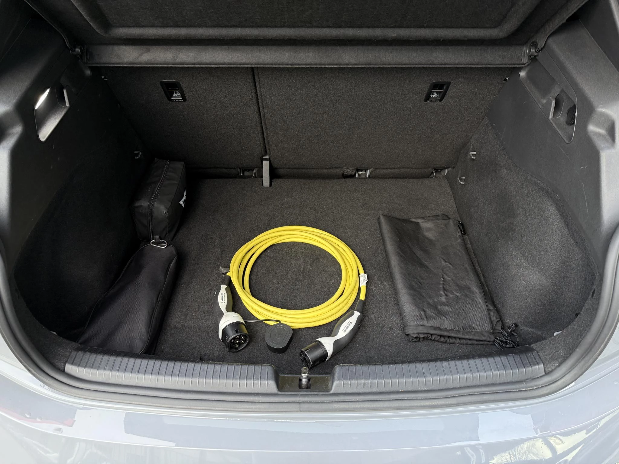 Hoofdafbeelding CUPRA Born