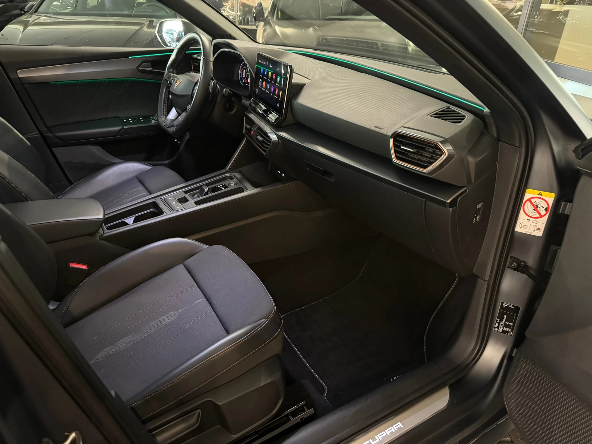 Hoofdafbeelding CUPRA Leon Sportstourer