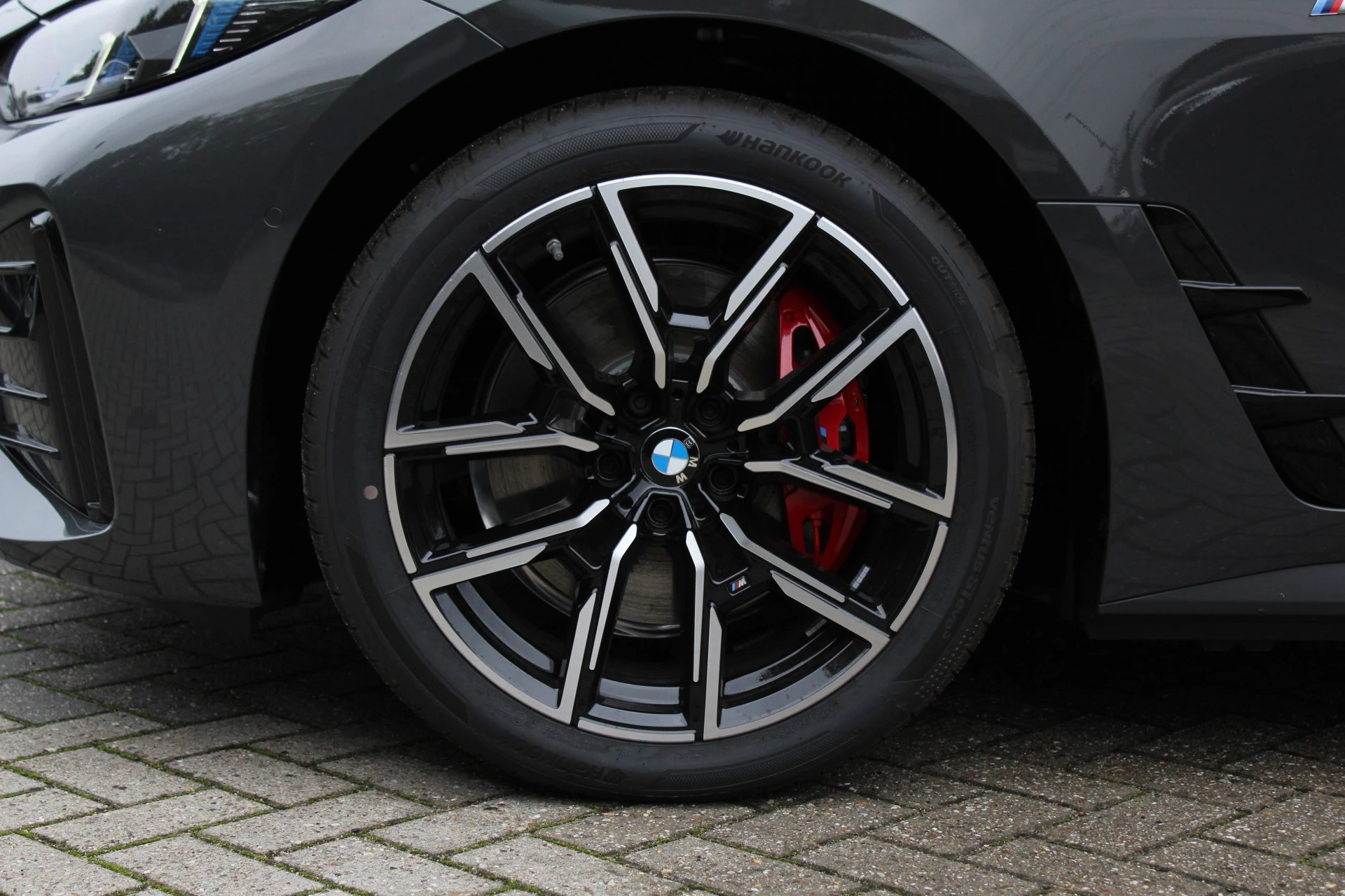 Hoofdafbeelding BMW i4