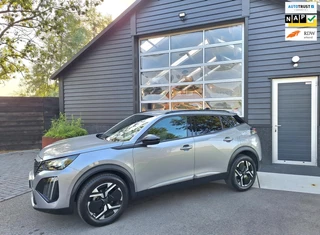 Peugeot 2008 1.2 PureTech 130 Allure 1e Eig. NL-Auto ! Nieuw Model ! Full-Map Navigatie, Apple-Carplay, Cruise-Control, Camera 360