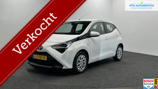 Toyota Aygo 1.0 VVT-i x-play AIRCO CARPLAY.