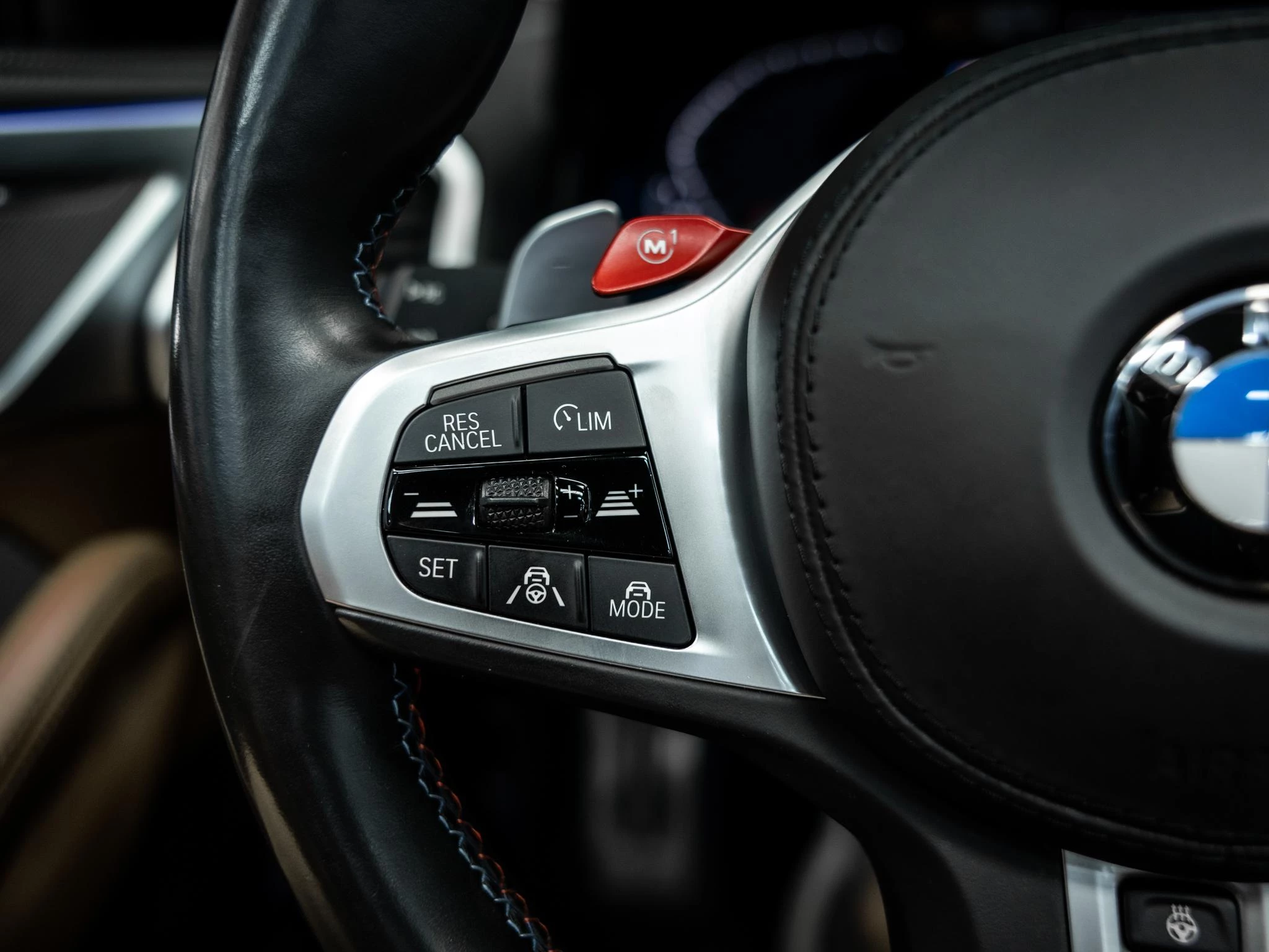 Hoofdafbeelding BMW M8