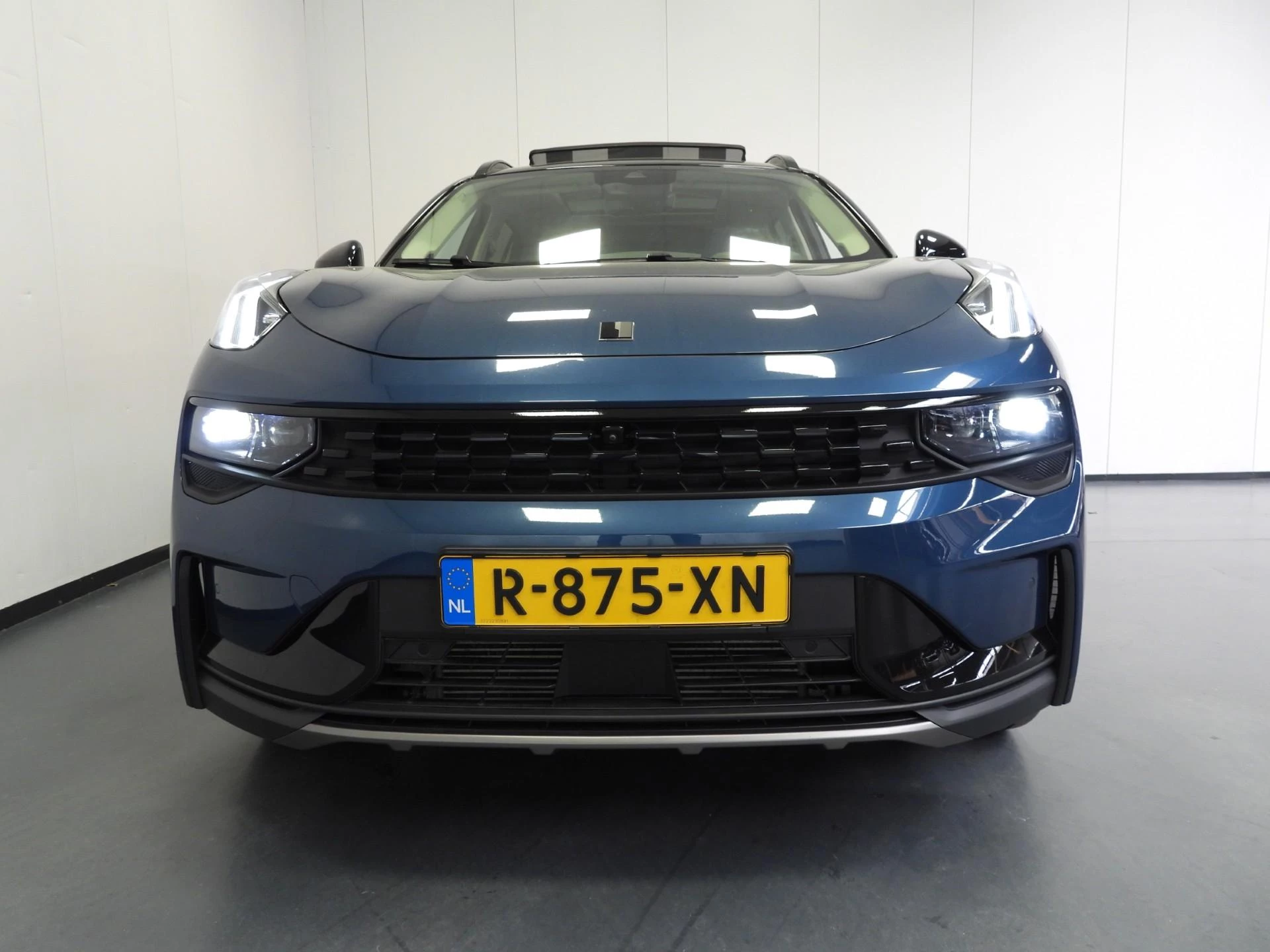Hoofdafbeelding Lynk & Co 01